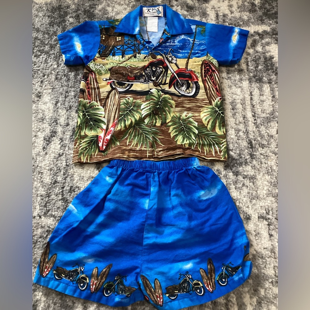 KY'S BOY’S CABANA SET Shorts&shirt set, motorcycles surfboards size 1-2 read on…